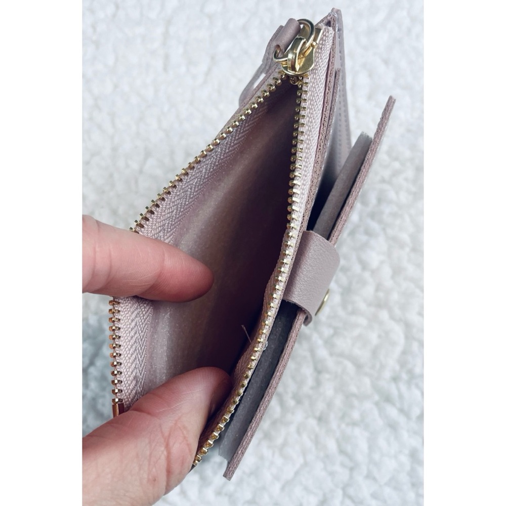 (NWOT) SOUTHLAND & KANGAROO • Dusty Lavender Vegan Leather Mini Wallet - Picture 7 of 10